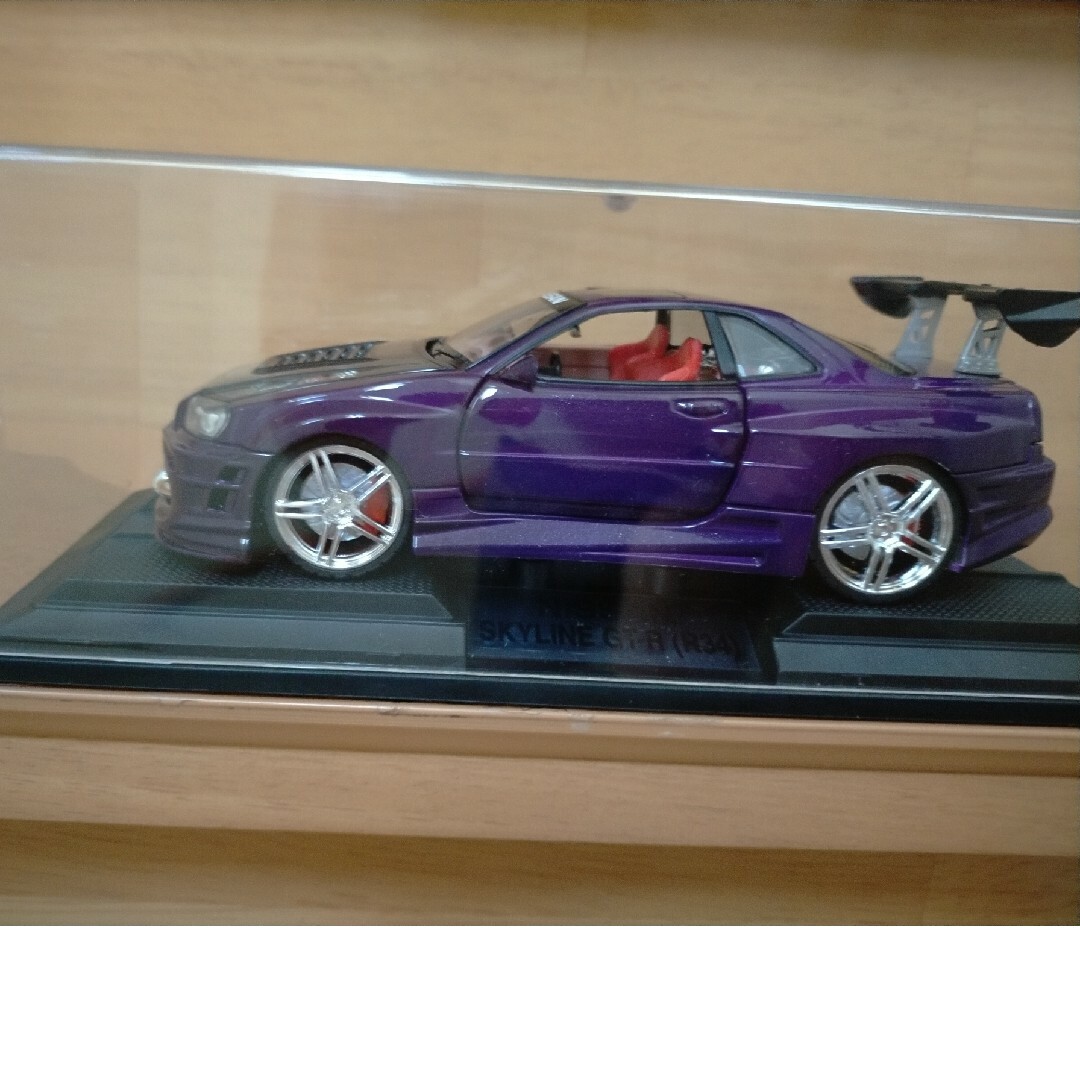 絶版　スカイライン　GT-R  R34 1/24 ニッサン エンタメ/ホビーのおもちゃ/ぬいぐるみ(ミニカー)の商品写真