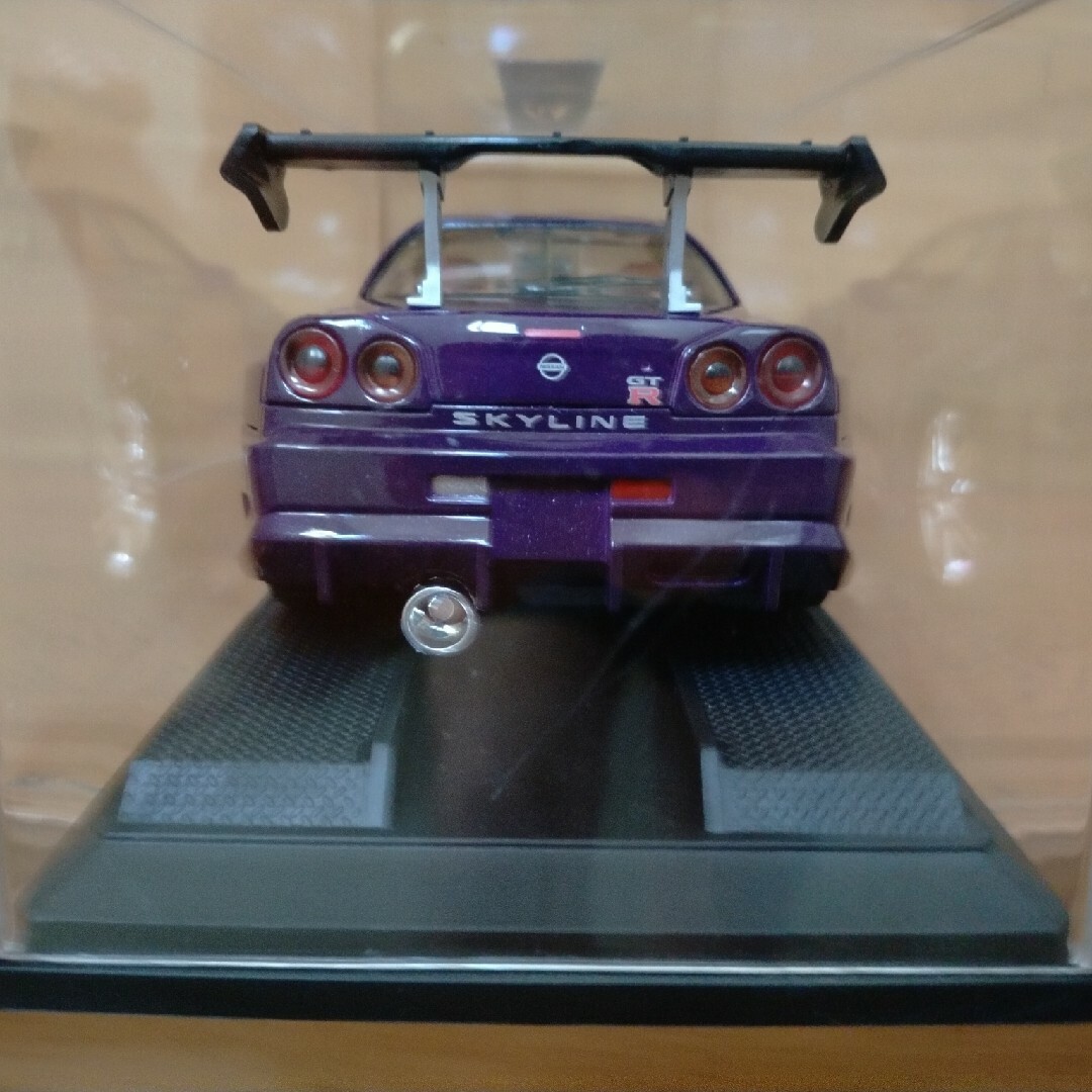 絶版　スカイライン　GT-R  R34 1/24 ニッサン エンタメ/ホビーのおもちゃ/ぬいぐるみ(ミニカー)の商品写真