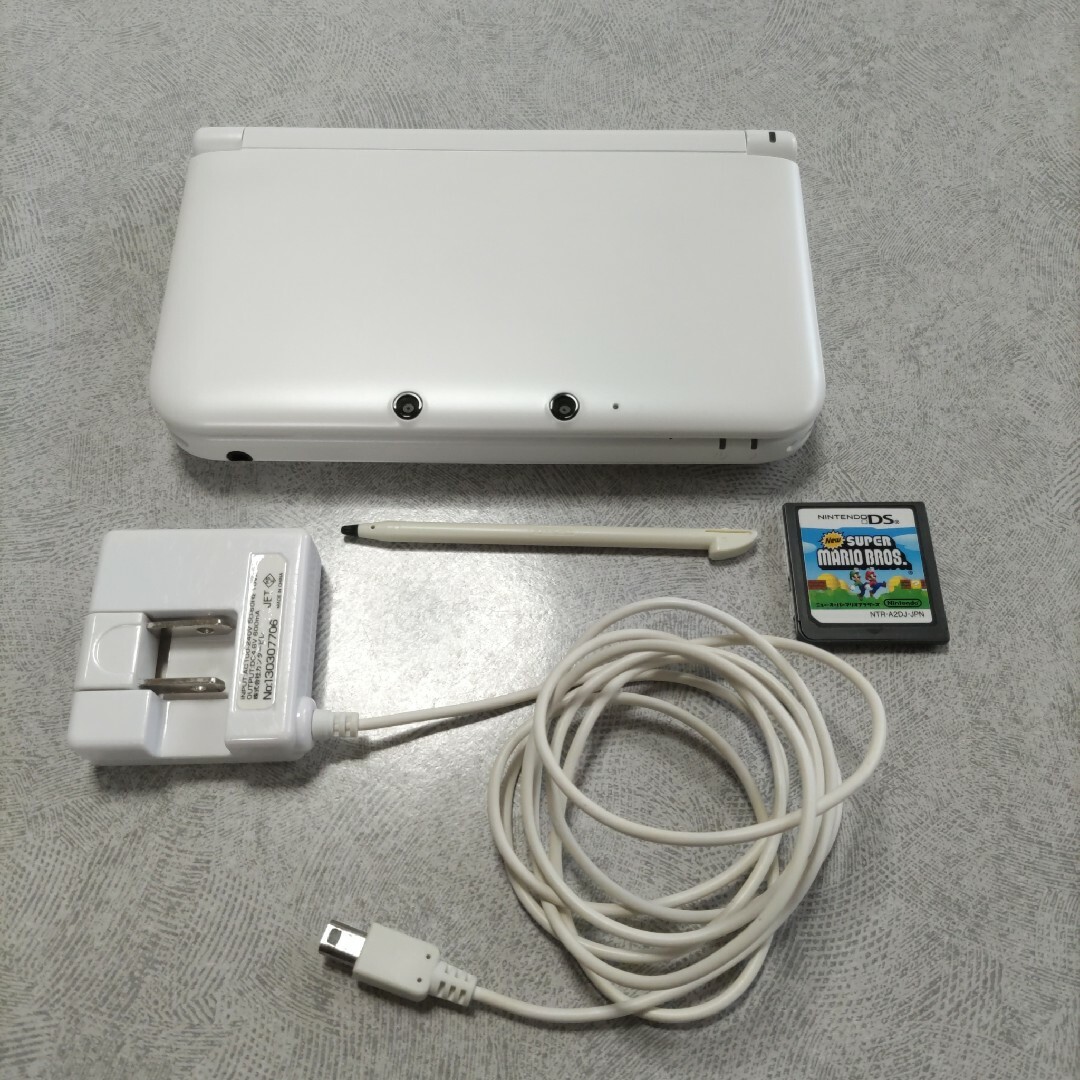 Nintendo ニンテンドー 3DS LL