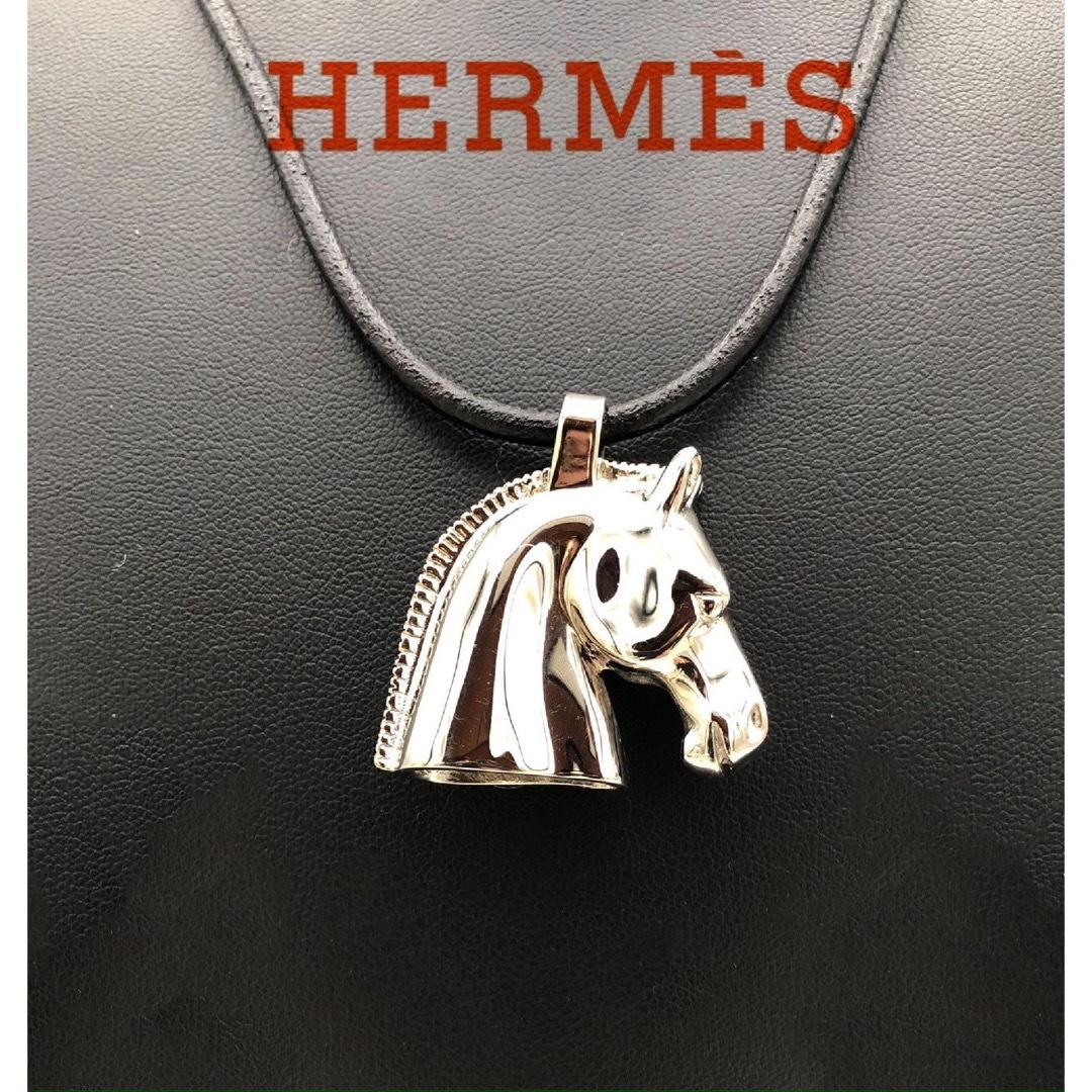 HERMES エルメス　コロゾ　ネックレストップとピンブローチ　馬モチーフ