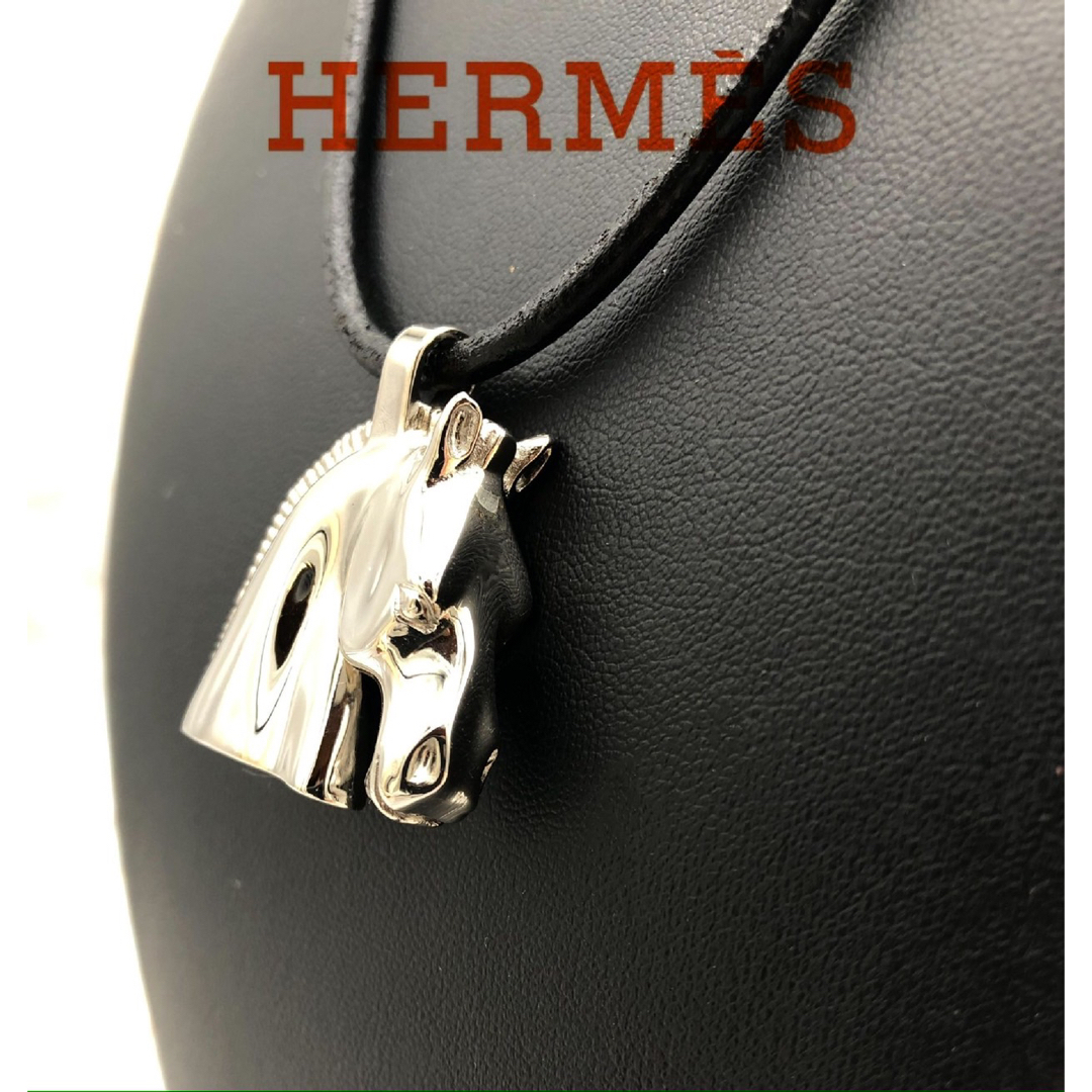 HERMES エルメス　コロゾ　ネックレストップとピンブローチ　馬モチーフ