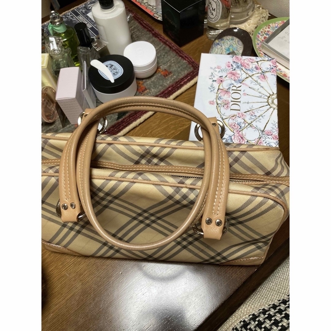 BURBERRY(バーバリー)のバーバリーバック自分用の方には8000円まで値下げプラス送料別 レディースのバッグ(ハンドバッグ)の商品写真