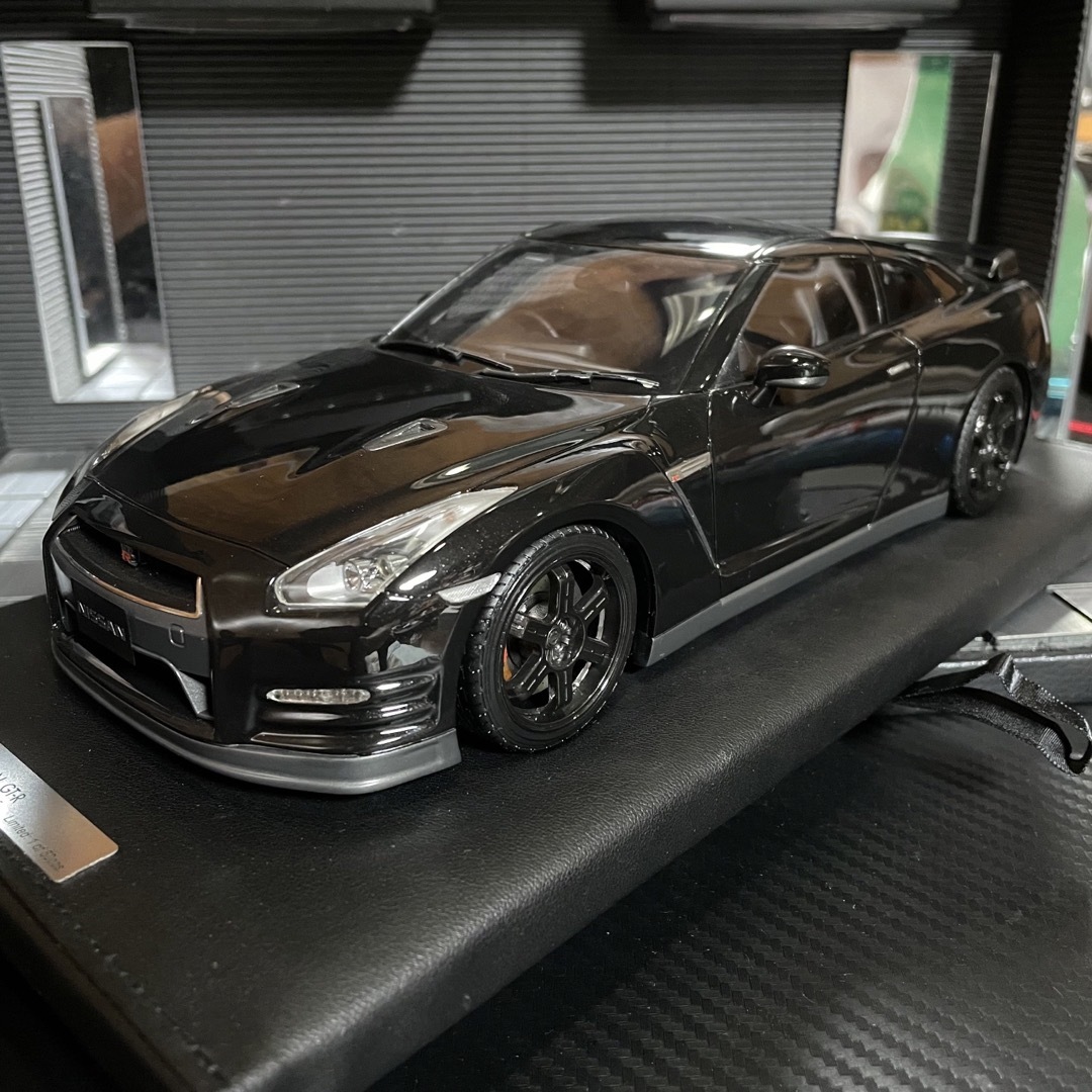 未展示 限定品MARK 1/18 GT-Rエゴイストメテオフレークブラックパール