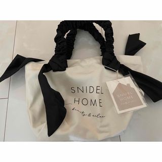 スナイデルホーム(SNIDEL HOME)のぴ様専用　SNIDEL HOME トートバッグ　新品タグ付き(トートバッグ)