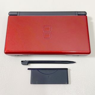 ニンテンドーDS(ニンテンドーDS)のDSライト 本体 クリムゾン ブラック レッド lite ニンテンドー 黒 赤(携帯用ゲーム機本体)