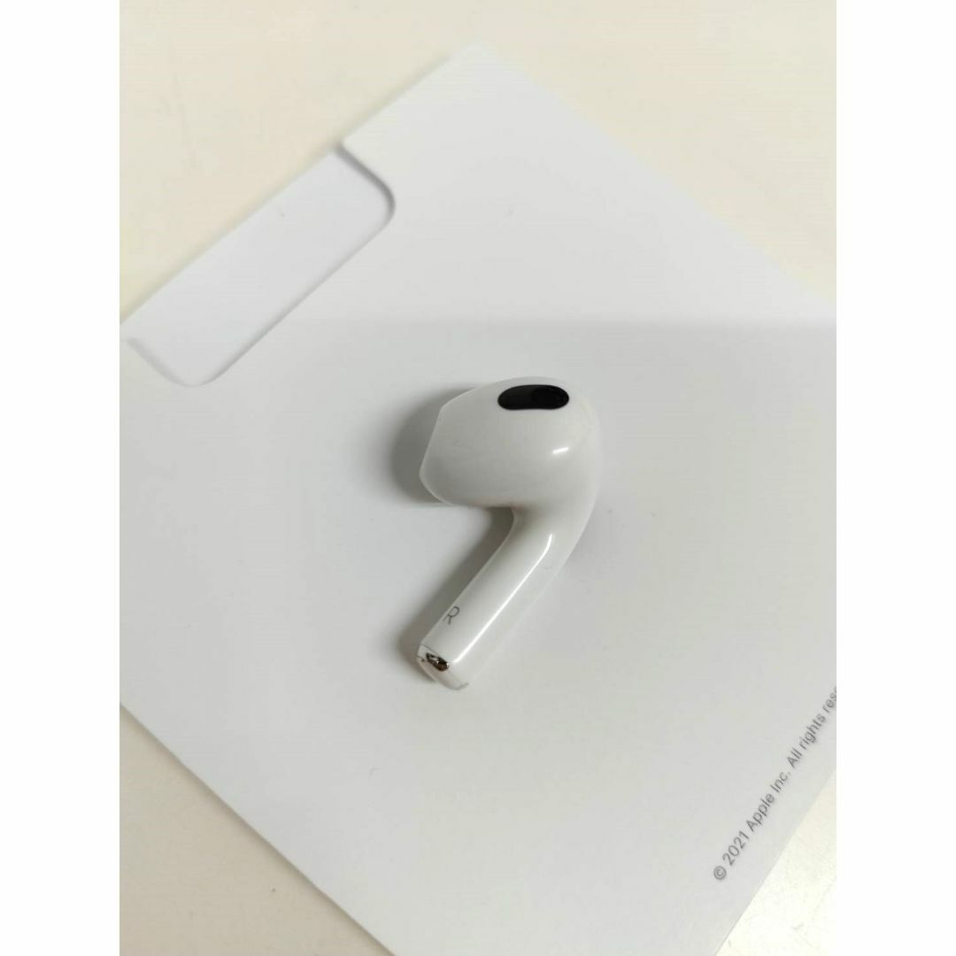 Apple AirPods 第3世代 (A2565) 右耳のみ！ | フリマアプリ ラクマ