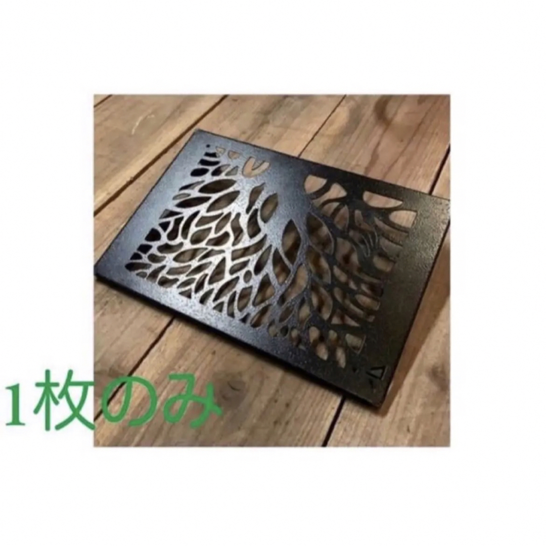 BLACK DESIGN】ツリー柄 アイアンプレート1枚 ハレテーブル BLACK DESIGN】ツリー柄 アイアンプレート1枚 ハレテーブル