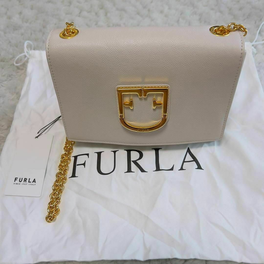 【新品】FURLA フルラ VIVA チェーンショルダーバッグ クロスボディ 1