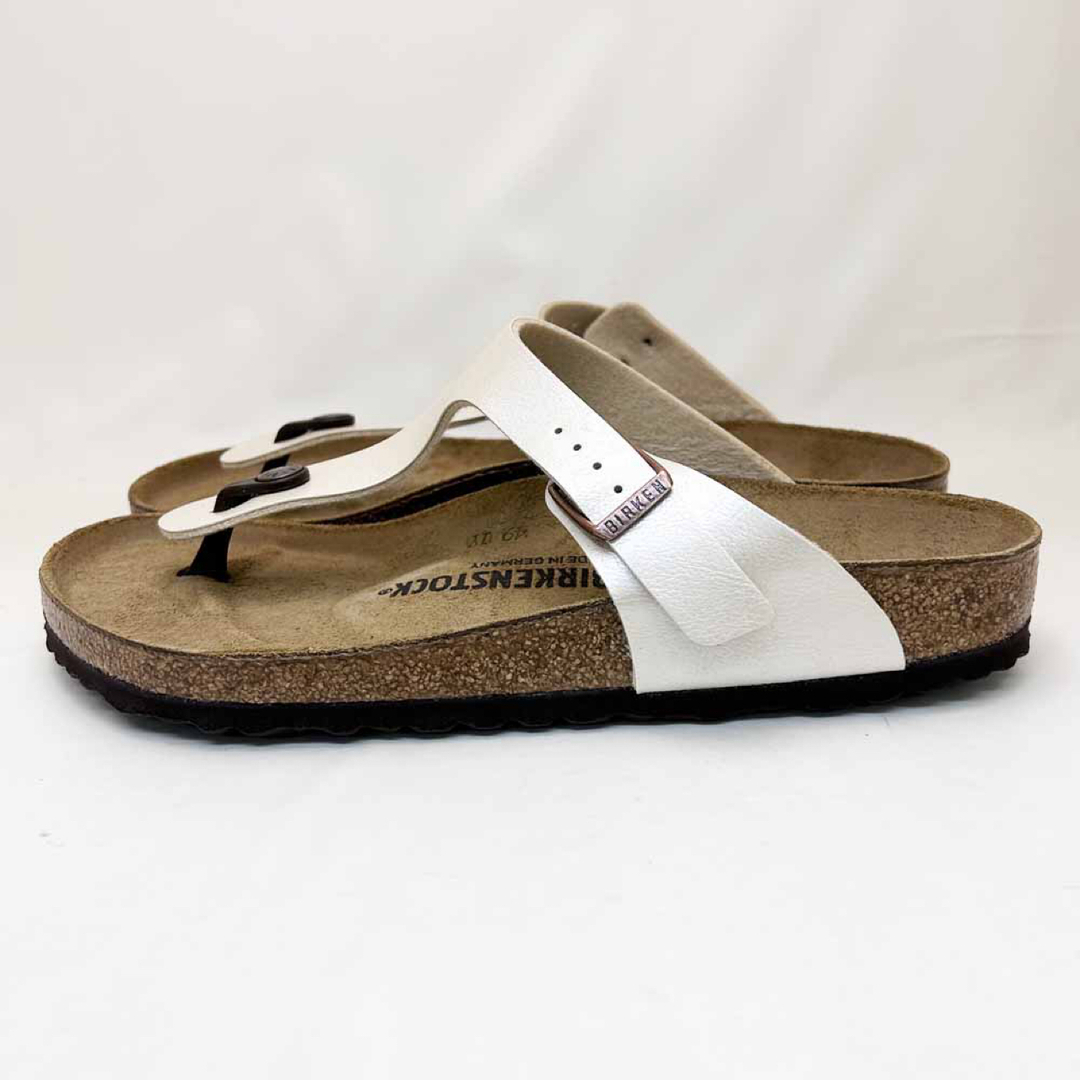 BIRKENSTOCK(ビルケンシュトック)の新品 ビルケンシュトック Gizeh パールホワイト 26.0cm メンズの靴/シューズ(サンダル)の商品写真