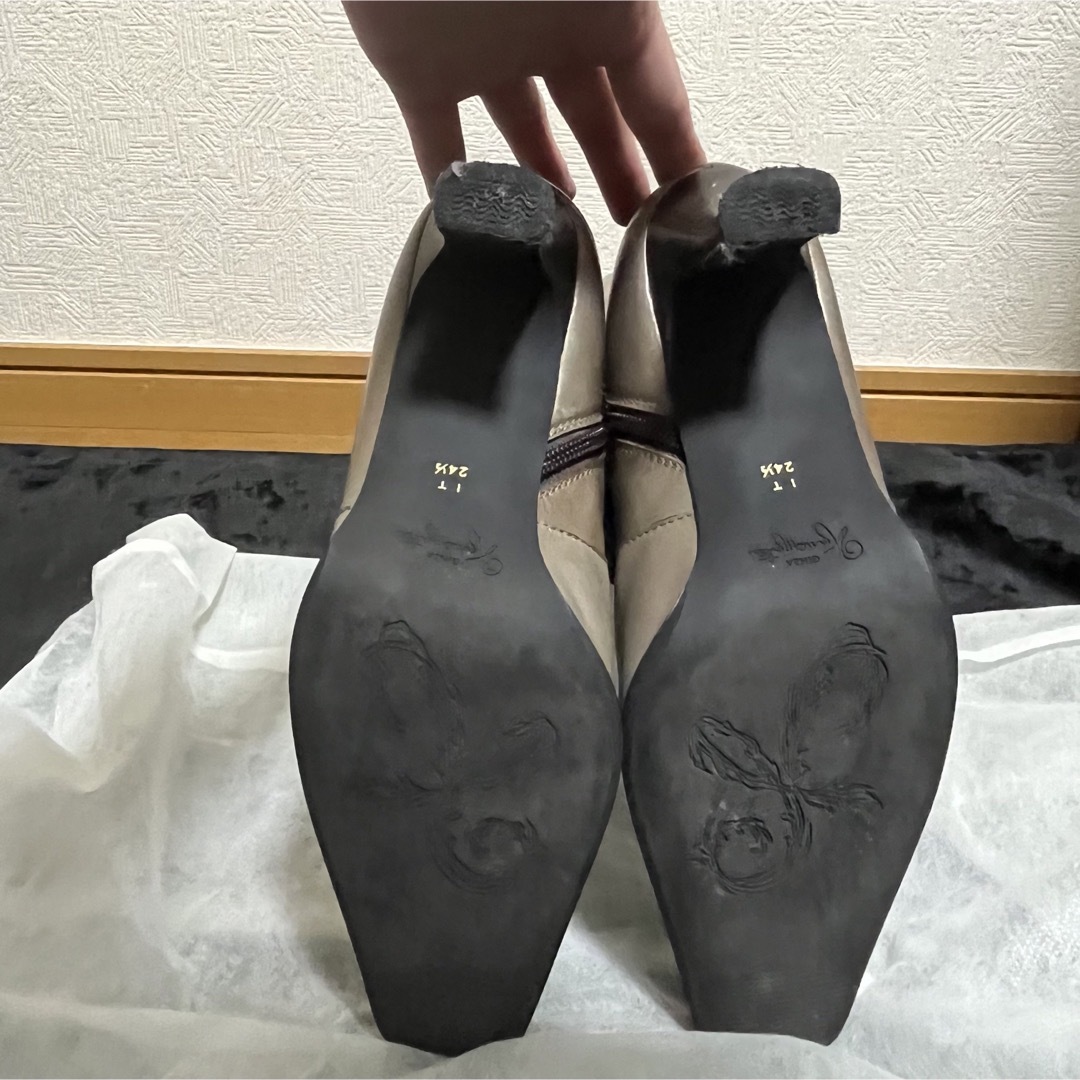 GINZA Kanematsu(ギンザカネマツ)のロングブーツ レザー 銀座かねまつ ヒール カーキ ベージュ ブラウン レディースの靴/シューズ(ブーツ)の商品写真