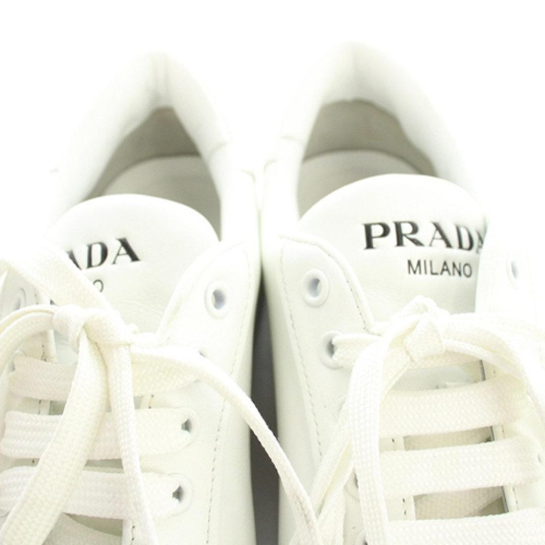 PRADA プラダ スニーカー 7(25.5cm位) 白