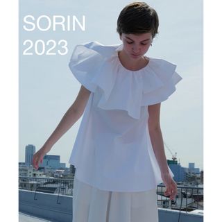 フレイアイディー(FRAY I.D)のSORIN ブロードアシンメトリーカラーブラウス　2023  23ss  (シャツ/ブラウス(半袖/袖なし))