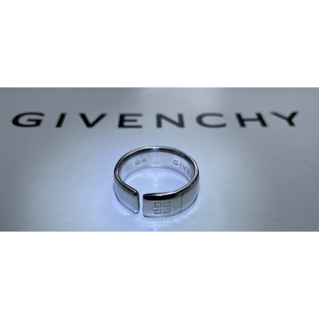 GIVENCHY リング 通販