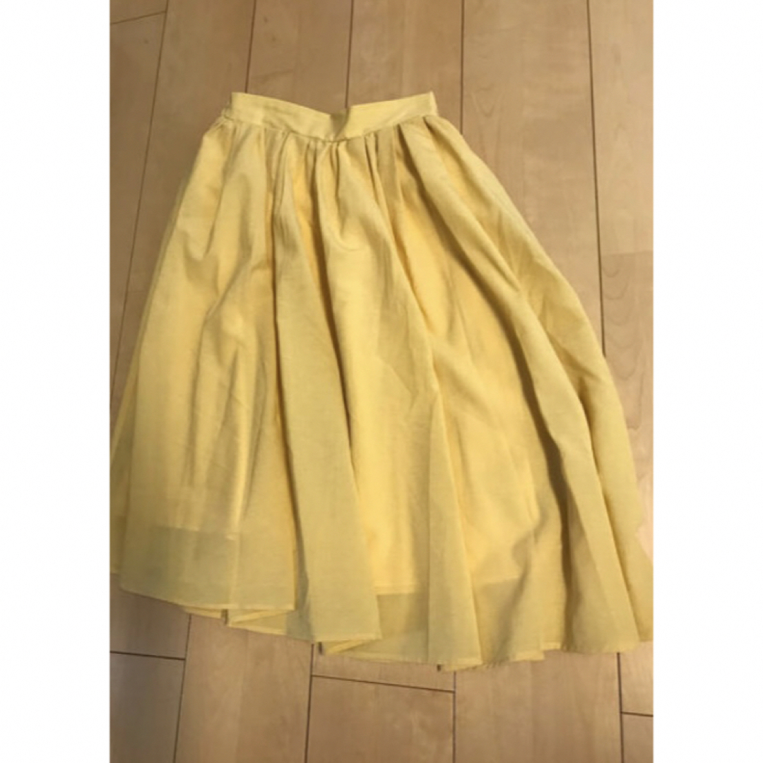 Rope' Picnic(ロペピクニック)の黄色スカート レディースのスカート(ひざ丈スカート)の商品写真