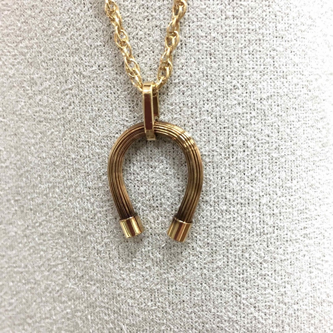 売り切れ必至! 18金 馬蹄モチーフ ペンダントトップ 新品 (写真の