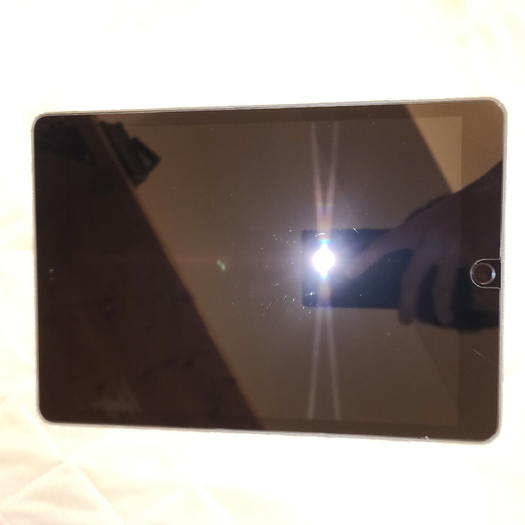 (美品) APPLE iPad  WiFi Cellular 32GB 第8世代 7