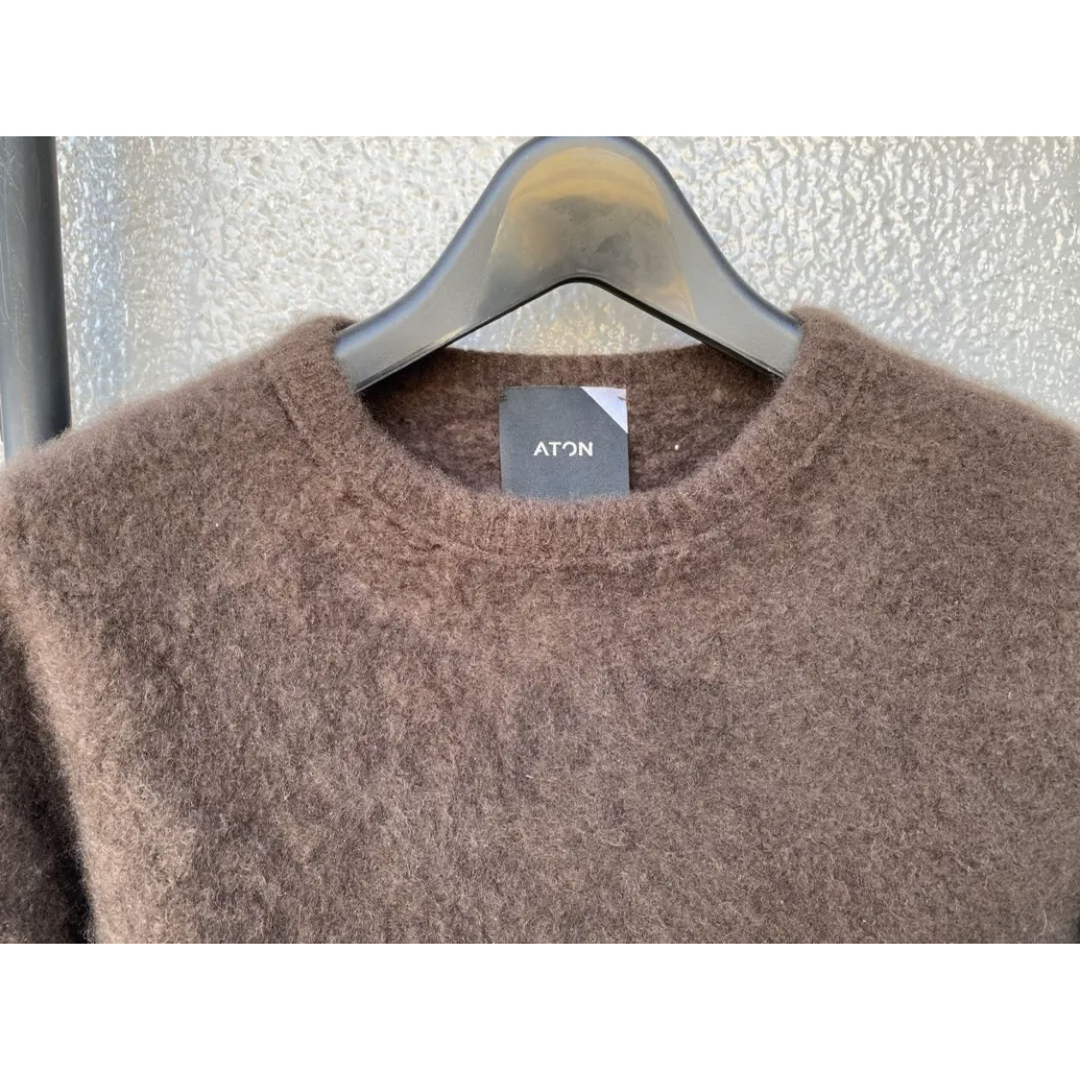 ATON - ATON FUR CASHMERE CREWNECK BRN上代3.6万の通販 by shop