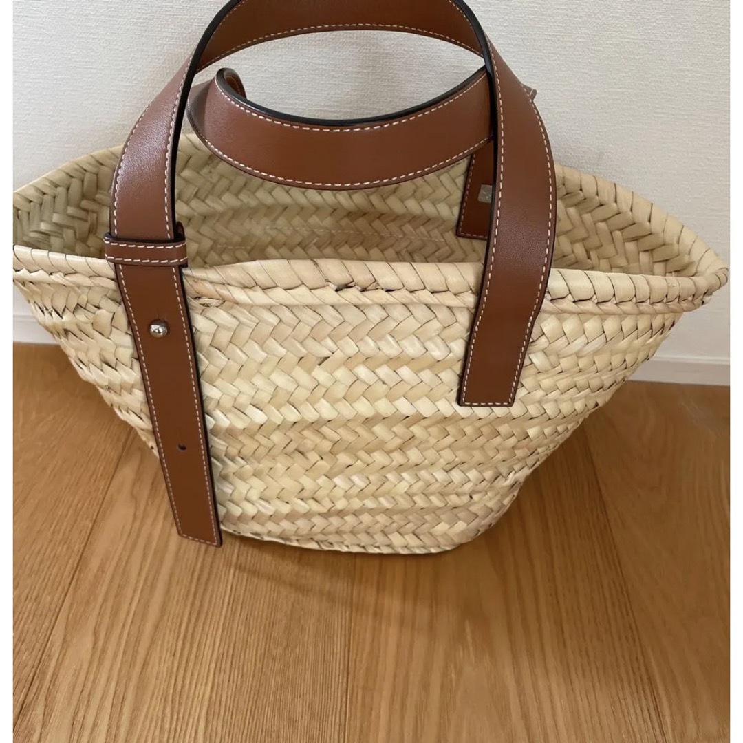 新品　LOEWE ロエベ　かごバッグ　スモール　スタッドフラワー付