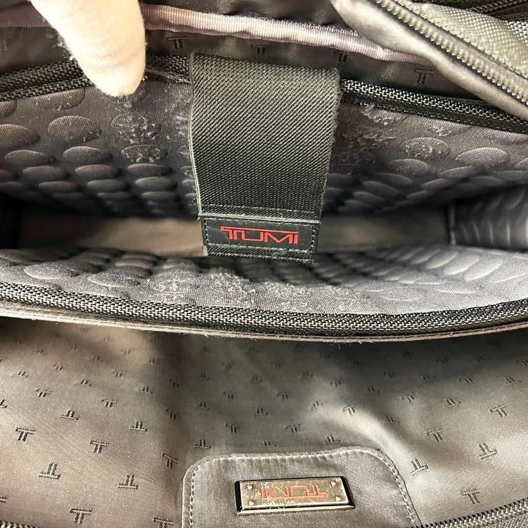 【良品】TUMI　トゥミ　ビジネスバック　ナイロン　ブラック　26141D4