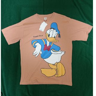 ディズニー(Disney)の新品‼️ ドナルドダックの T シャツ👕  L サイズ  メンズ(シャツ)