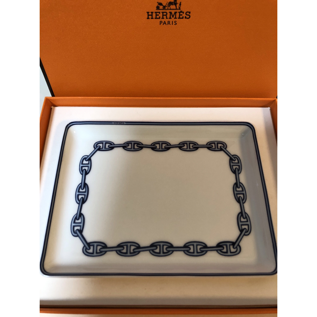 Hermes(エルメス)の【未使用品】☆HERMES☆エルメス☆シェーヌダンクル☆角皿☆スクエアプレート☆ インテリア/住まい/日用品のキッチン/食器(食器)の商品写真