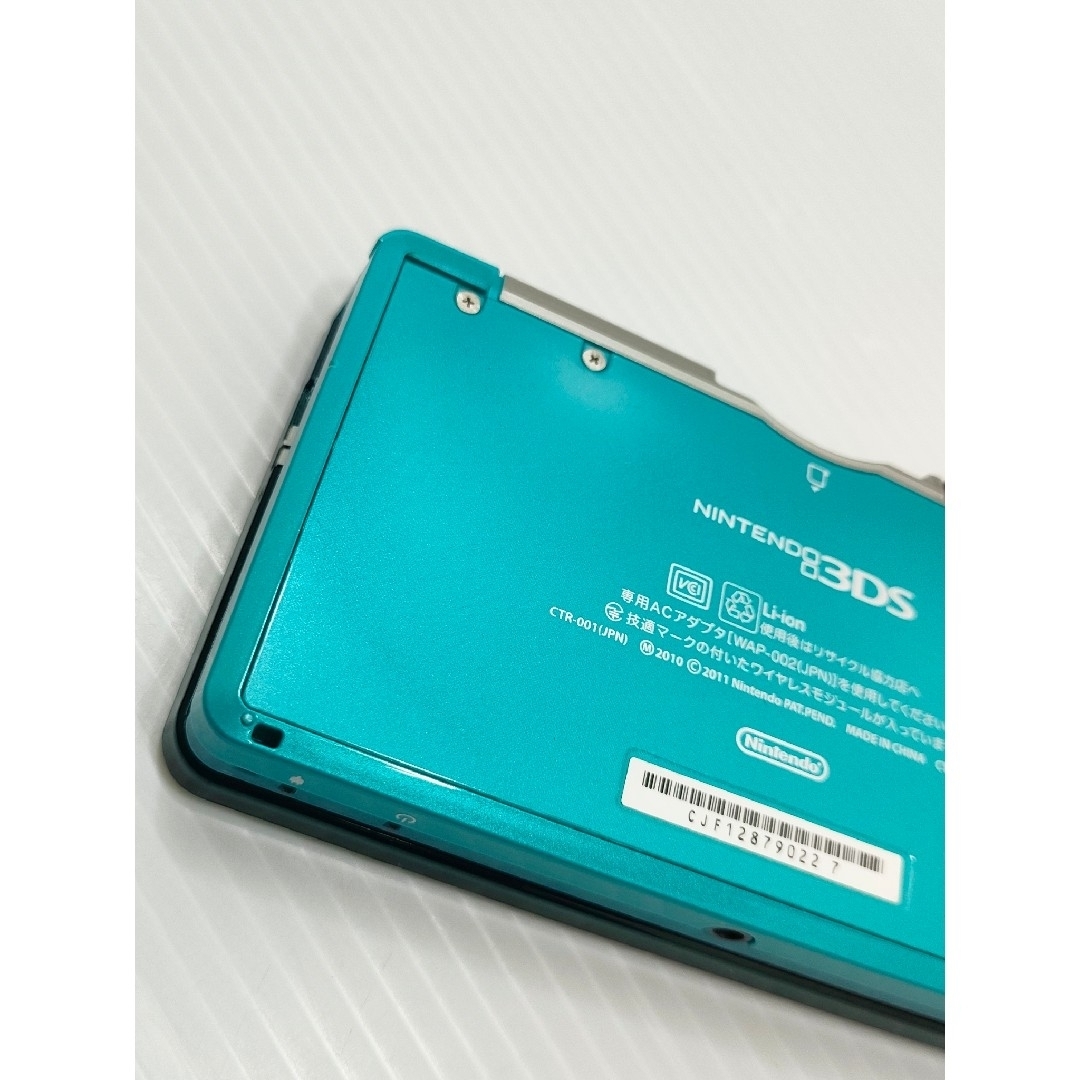 ニンテンドー3DS(ニンテンドー3DS)の【美品】ニンテンドー3DS アクアブルー 本体 箱 充電器付属 エンタメ/ホビーのゲームソフト/ゲーム機本体(携帯用ゲーム機本体)の商品写真