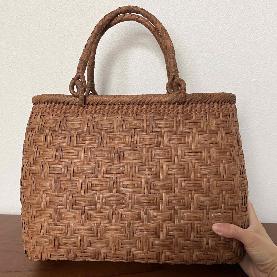 新入荷   新品 長野産 サイズXL 職人手編み網代編み山葡萄籠バッグ