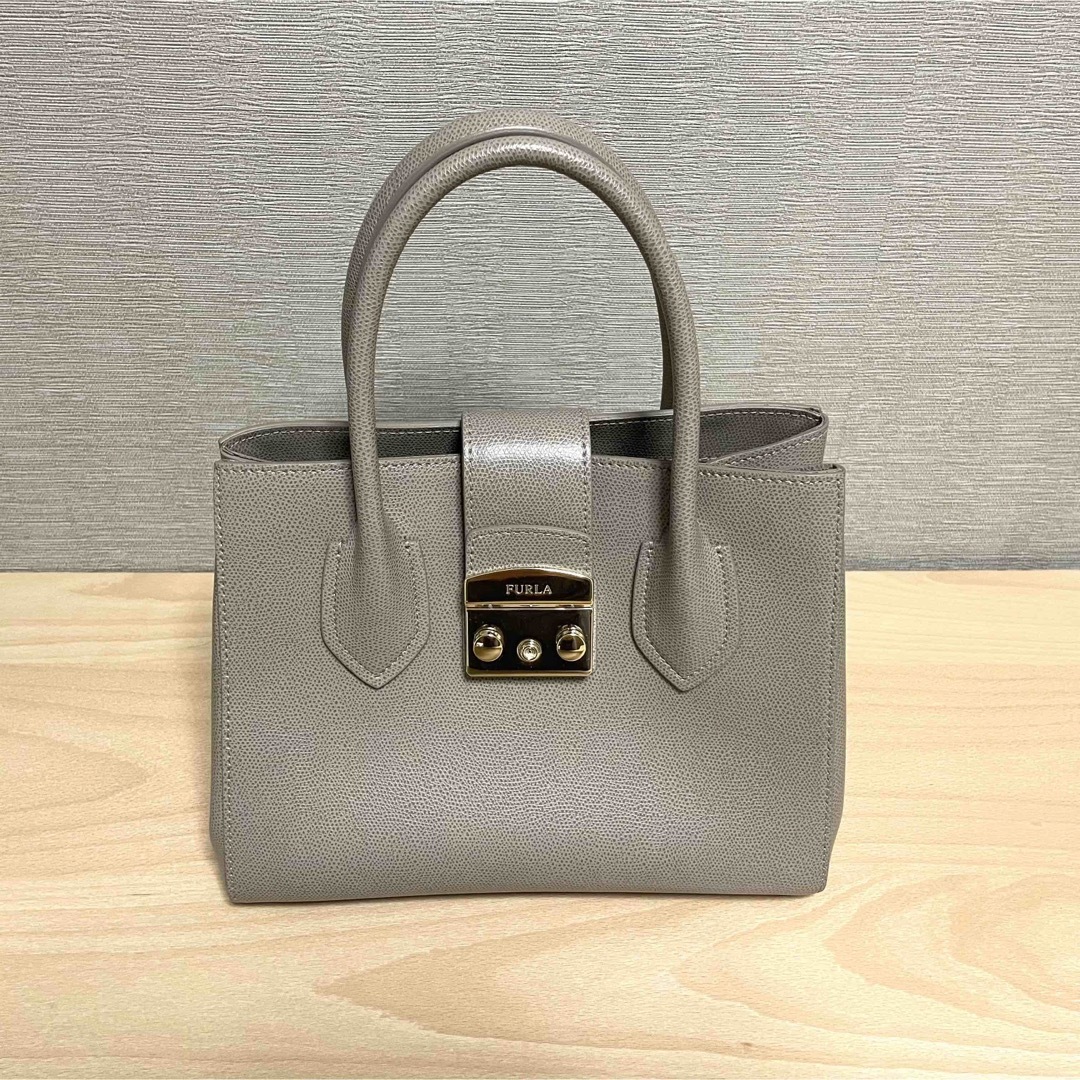 未使用同等✨ FURLA フルラ メトロポリス 2way ハンドバッグ グレー系