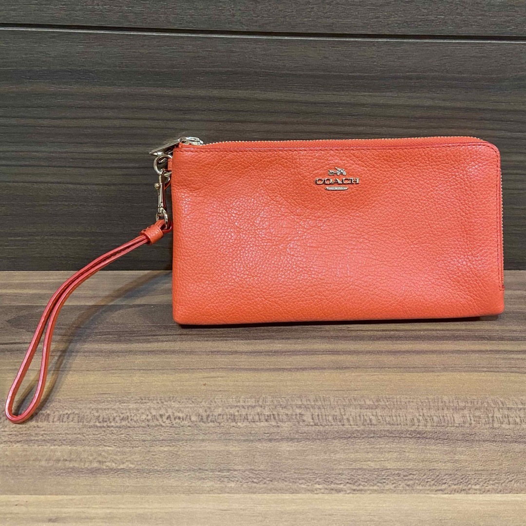 【新品】Coach クラッチバッグ　財布