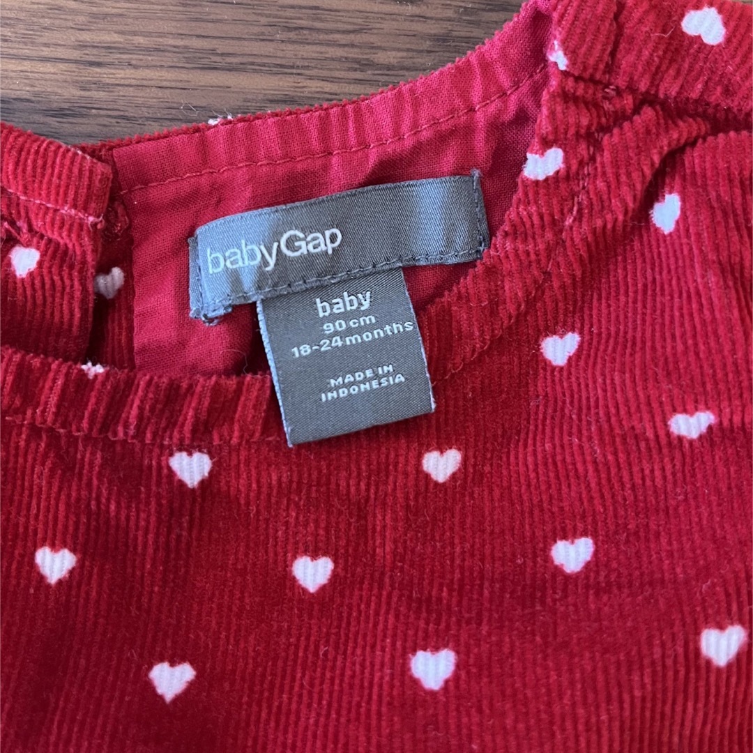 babyGAP(ベビーギャップ)のbabyGAP 女の子90センチ　ワンピース キッズ/ベビー/マタニティのキッズ服女の子用(90cm~)(ワンピース)の商品写真