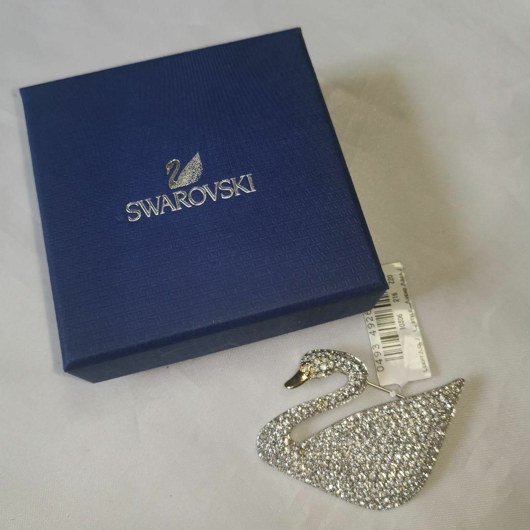 ■希少■新品■未使用■SWAROVSKI スワロフスキー SCS 100周年 スワンブローチ ピンブローチ アクセサリー レディース ゴールド系 AD3744UOＷ約5cmＨ約45cmポケット