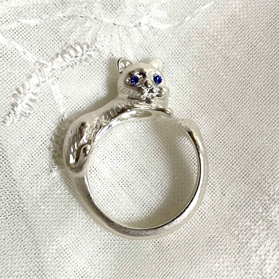 猫シルバーリング 指輪 サファイアブルー ねこモチーフ キャット 猫シルバーリング 指輪 サファイアブルー ねこモチーフ キャット