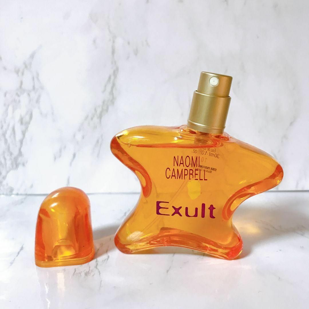 Naomi Campbell(ナオミキャンベル)の廃盤レア　ナオミキャンベル エクザルト　Exult　オーデトワレ　30ml コスメ/美容の香水(香水(女性用))の商品写真