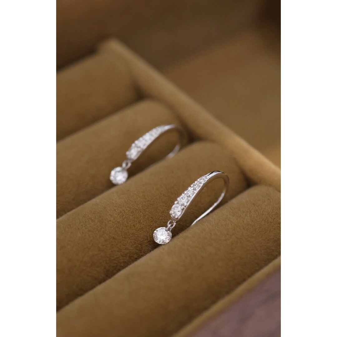 天然ダイヤモンドピアス0.4ct k18の通販 by 天然ダイヤモンド&パール's