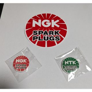 エヌジーケー(NGK)のNGKスパーク プラグ ステッカー　缶バッジ NGK NTK(その他)