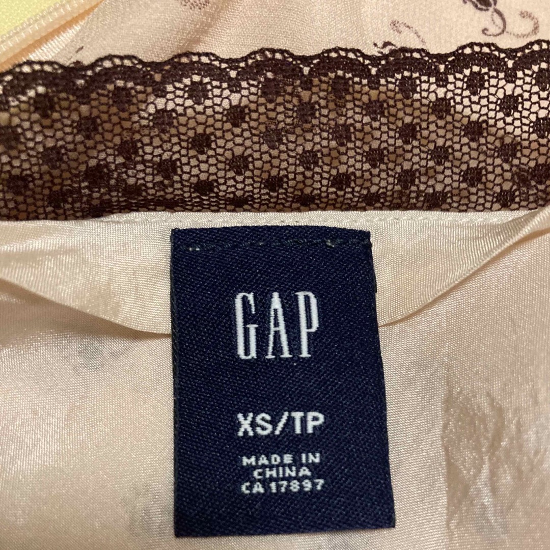 GAP(ギャップ)のキャミソール　絹100% GAP レディースのトップス(キャミソール)の商品写真