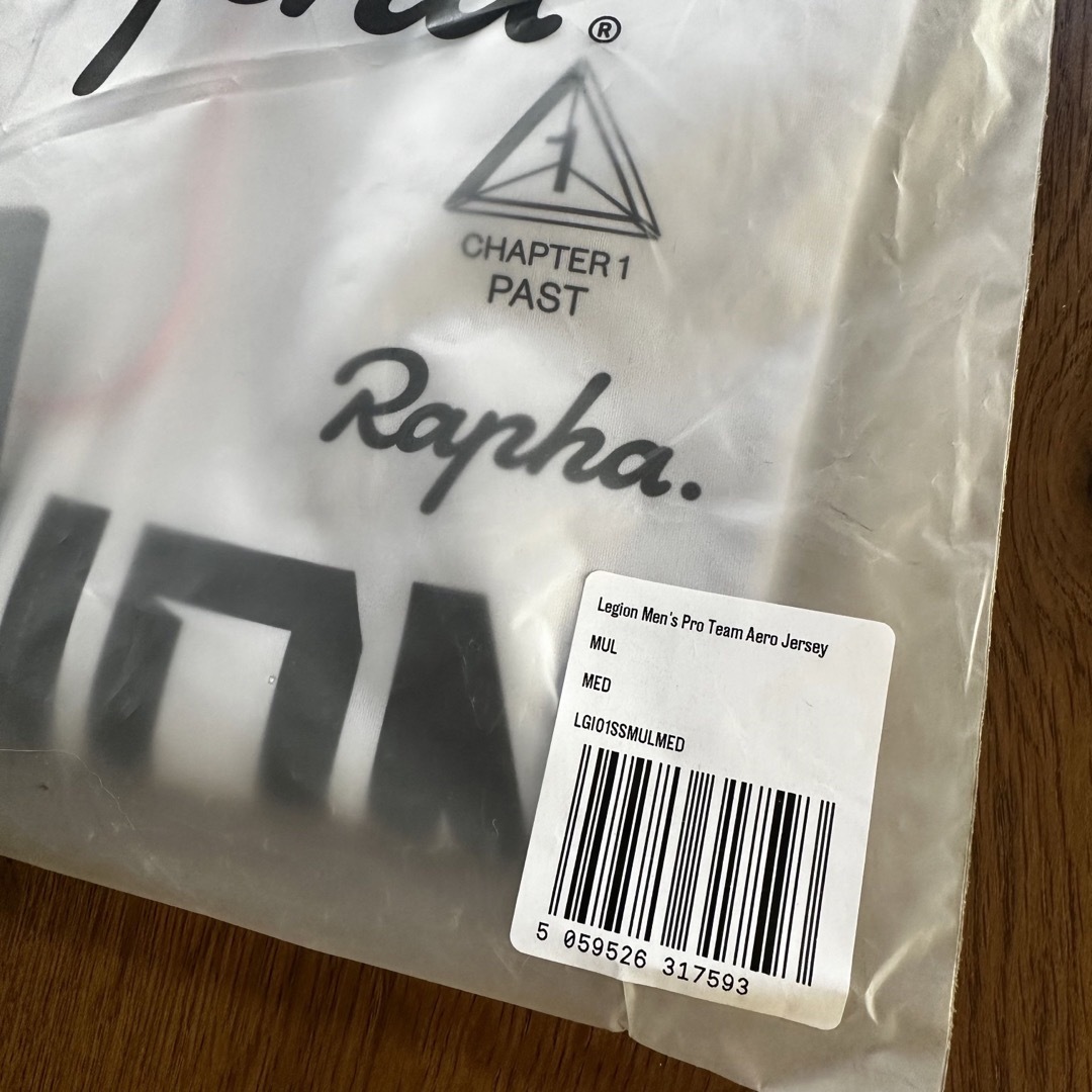 新品 rapha ラファ リージョン プロチーム エアロ サイクルジャージＭ