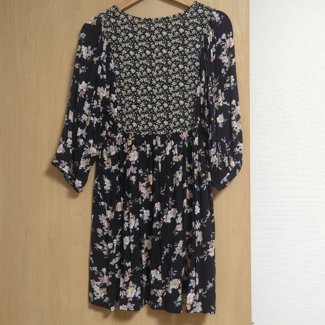 古着屋購入*花柄チュニック*ヴィンテージチュニック*70s レディースのトップス(チュニック)の商品写真