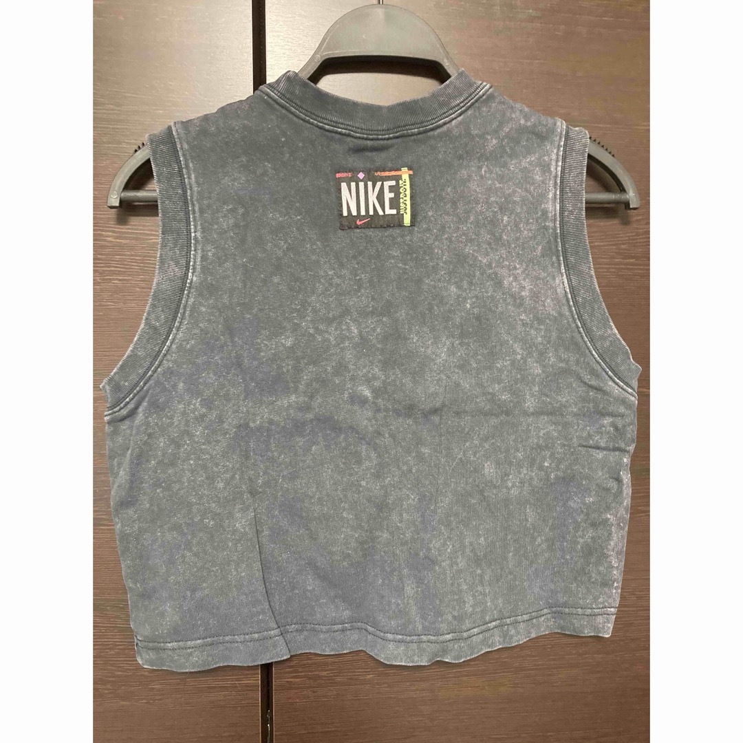 NIKE(ナイキ)のNIKE ケミカルウォッシュ　クロップド レディースのトップス(タンクトップ)の商品写真