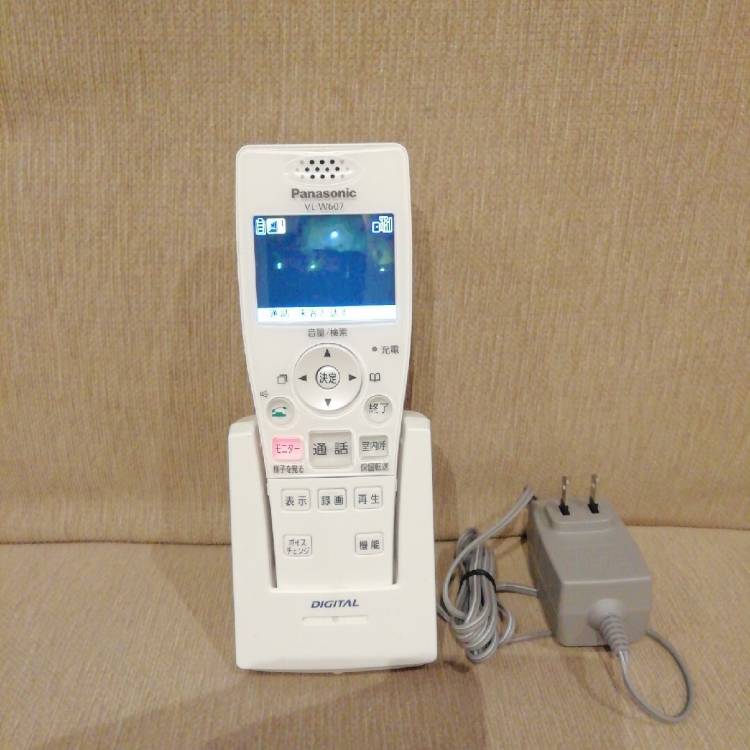 Panasonic(パナソニック)のパナソニック ドアホン ワイヤレスモニター子機 VL-W607 スマホ/家電/カメラのスマホ/家電/カメラ その他(その他)の商品写真