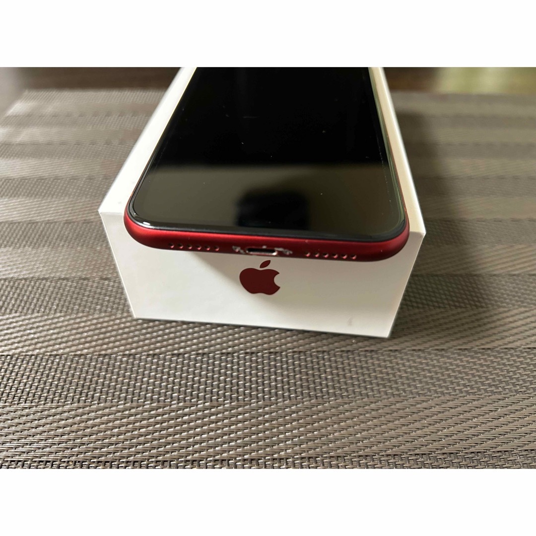 iPhone - 【注目の美品!】iPhone XR レッド 64 GB Softbankの通販 by ... 美品 SoftBank iPhone XR 64GB レッド