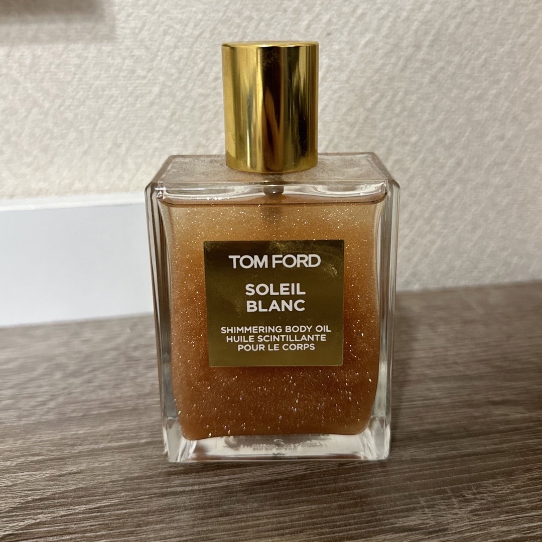 TOMFORD シマリングボディオイル　ローズゴールド