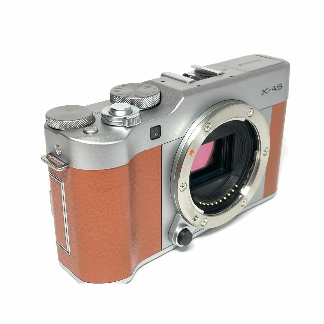 極上品 FUJIFILM X-A5 ボディ - ミラーレス一眼