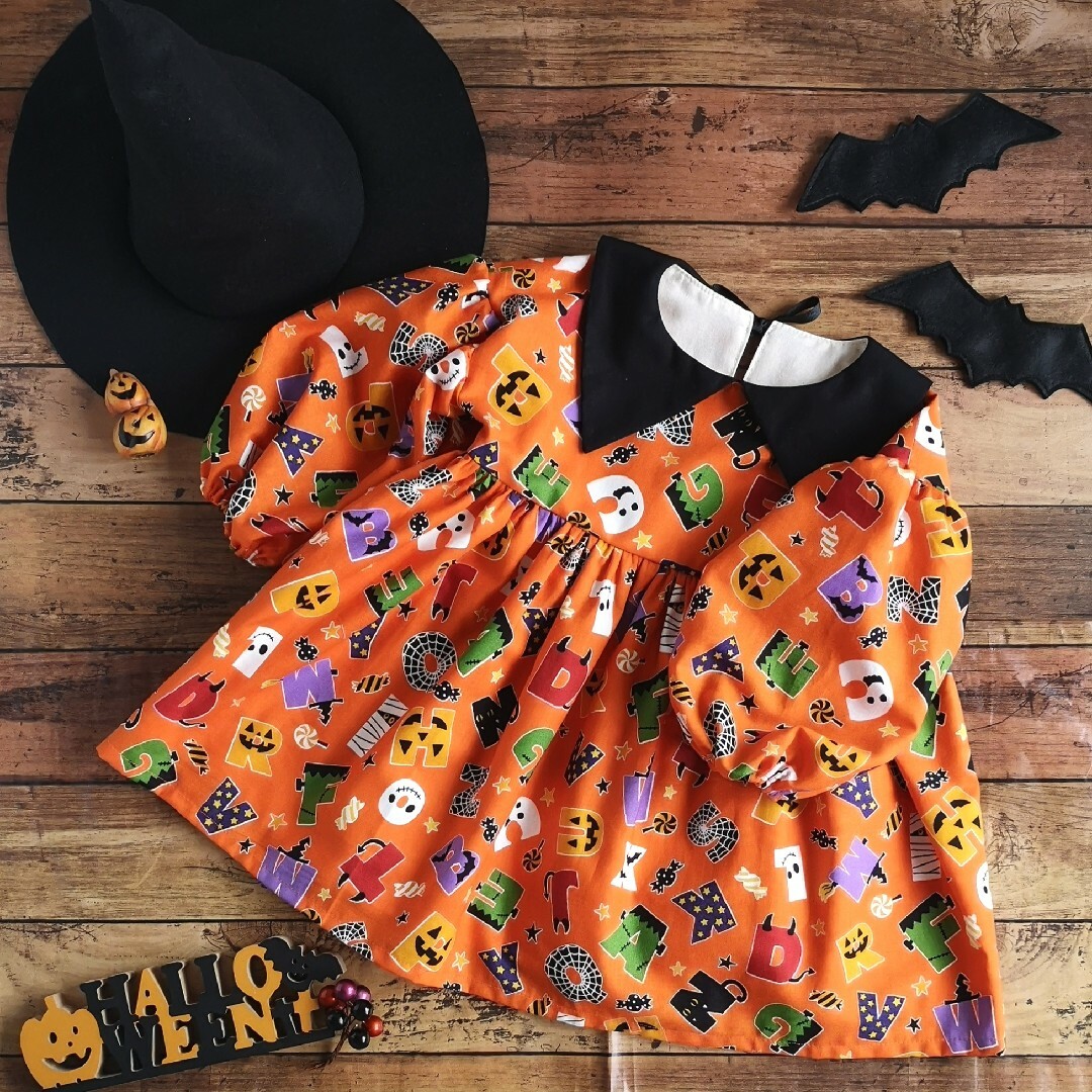 キュートなハロウィンワンピース キッズ/ベビー/マタニティのキッズ服女の子用(90cm~)(ワンピース)の商品写真