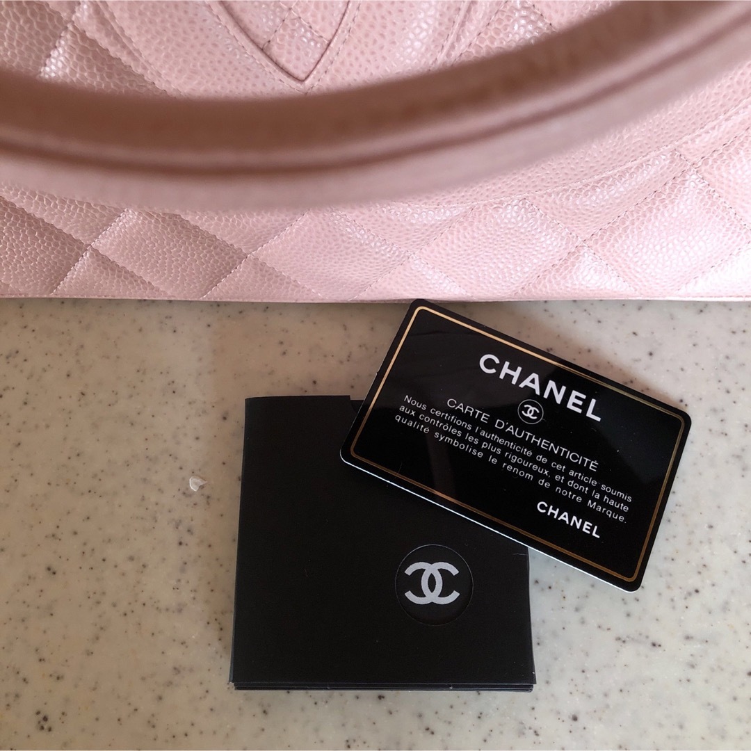 CHANEL(シャネル)のシャネル CHANEL 復刻トート トートバッグ マトラッセ キャビアスキン レディースのバッグ(トートバッグ)の商品写真