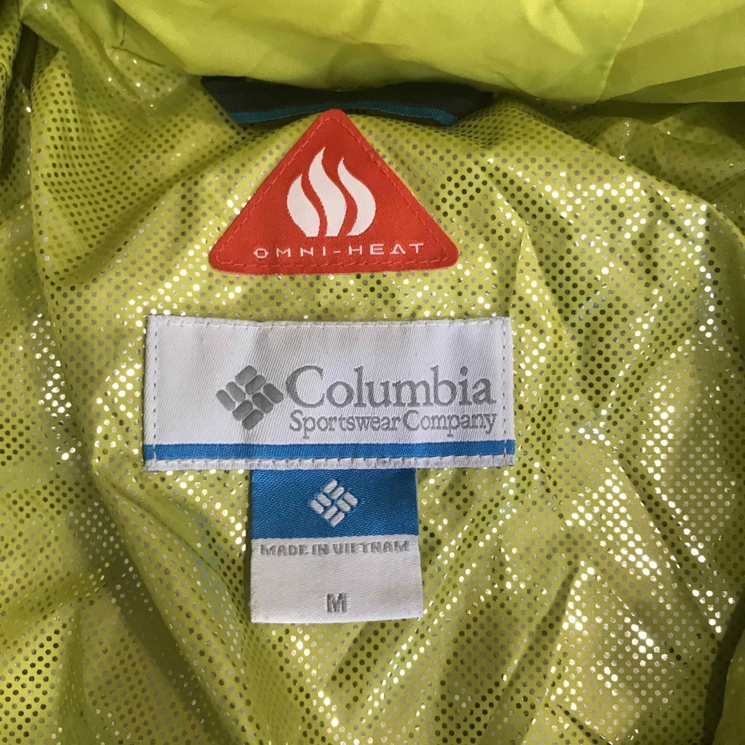 Columbia(コロンビア)のコロンビア　Columbia キッズ　M 150相当　カーキ キッズ/ベビー/マタニティのキッズ服男の子用(90cm~)(ジャケット/上着)の商品写真