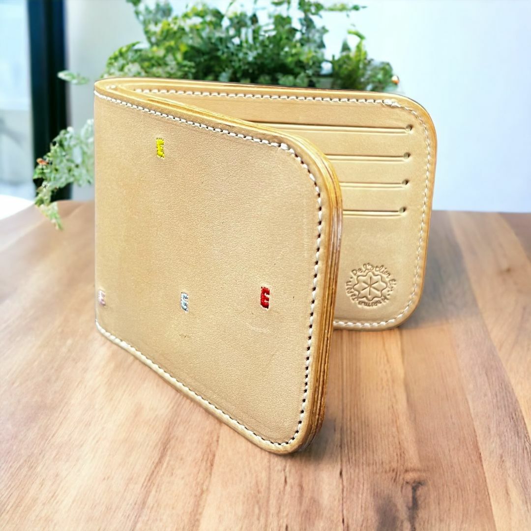 【新品】日本製　本革　天然皮革　2つ折り財布　レザーウォレット　ベージュ