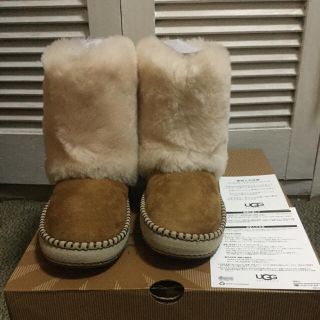 アグ(UGG)の★ゆばばぁ様専用★      【新品・未使用・レア商品】UGG  KESTREL(ブーツ)