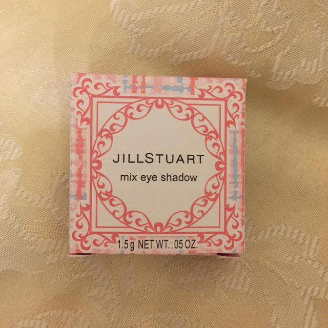 JILLSTUART(ジルスチュアート)の【ジルスチュアート★ミックスアイシャドウ01限定カラー】 コスメ/美容のベースメイク/化粧品(アイシャドウ)の商品写真