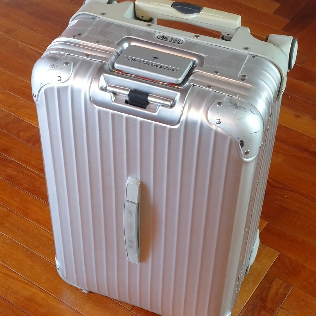 RIMOWA RIMOWA x ポルシェ 4輪 スーツケース PORSCHE キャリーケース RIMOWA RIMOWA x ポルシェ 4輪 スーツケース PORSCHE キャリーケース
